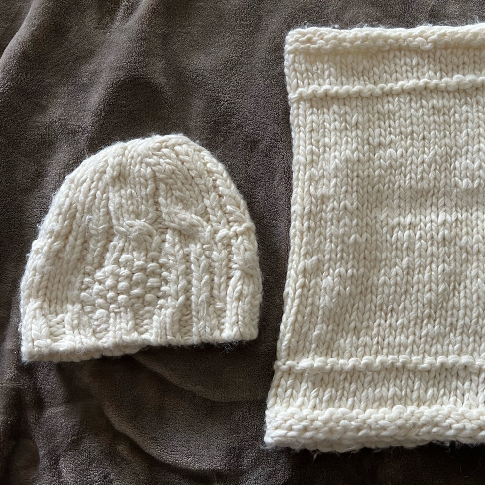 Winter hat with neck wrap